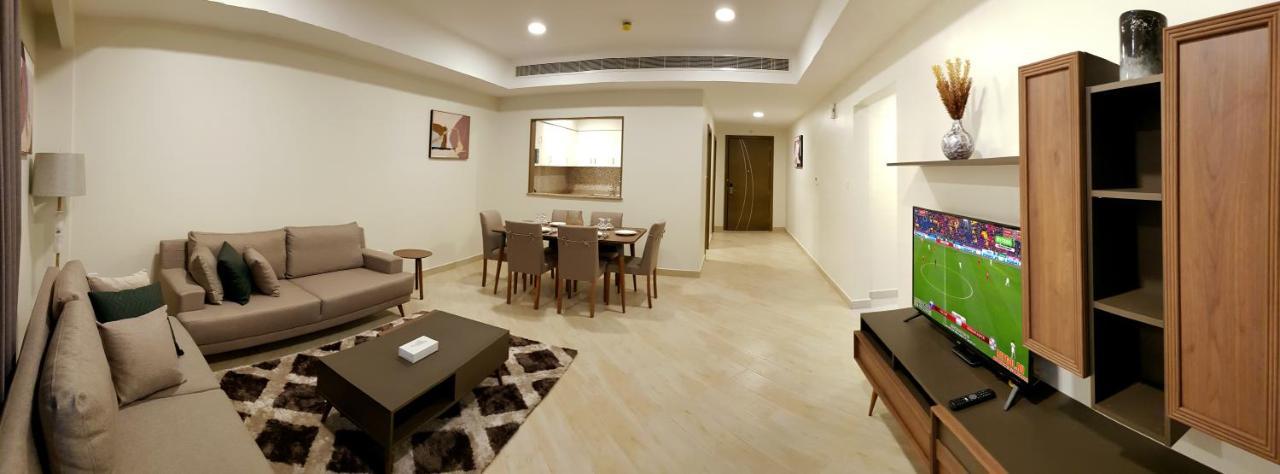 BW Suites & Spa Manama Exterior photo